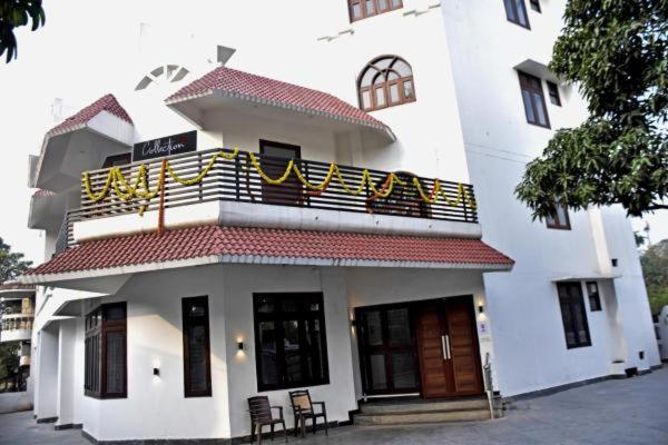 Mauji'S Villa Hotel & Guest House Αλλαχαμπάντ Εξωτερικό φωτογραφία